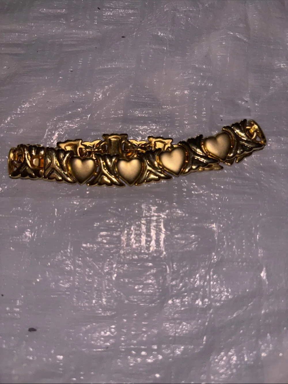 Kids Gold Heart Link Bracelet - Charming Heart Design